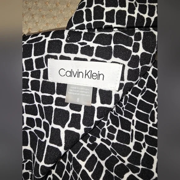 Calvin Klein 8 Womens Jumpsuit Black White Abstract animal  Print Wide Leg - Picture 10 of 12
